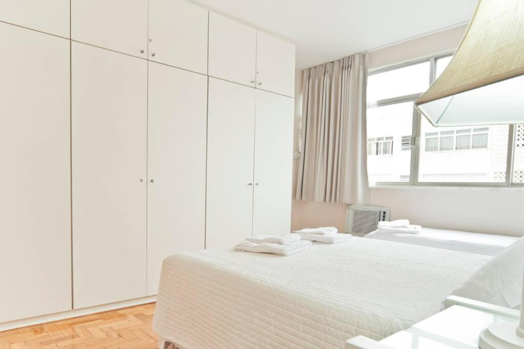 Excelente Leblon 3 Quartos, 2 Quadras Da Apartamento *